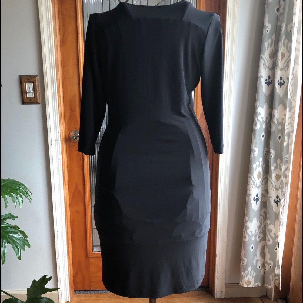 Dress - Picture 2 of 3